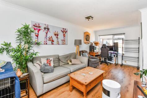Waiblingen Way, DEVIZES