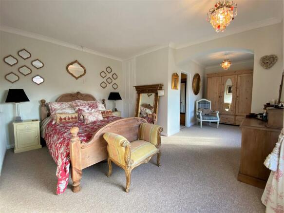 Spacious Master Bedroom 605