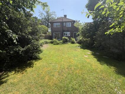 Knowsley Way, Hildenborough - Chain Free