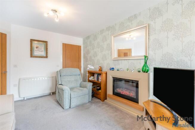 1 bed Apartment for sale Image 5