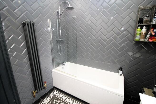 Bathroom/w.c.