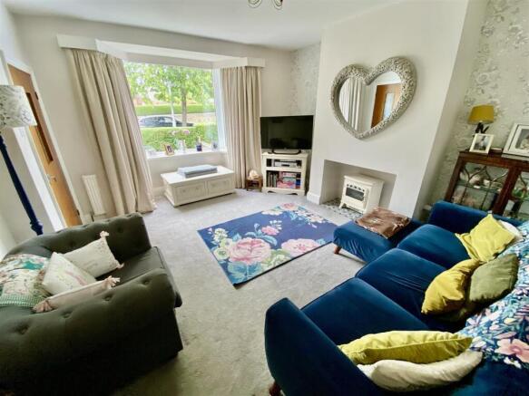 Bramleys Estate Agents - Huddersfield Road - Mirfi