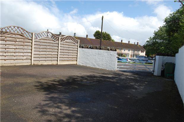 Gated Driveway