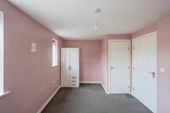 2 bed Semi-Detached for sale Image 10
