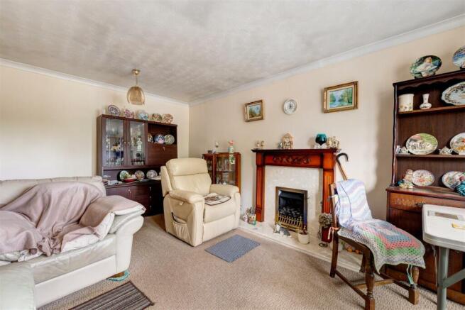 7 Holly Close, Moira