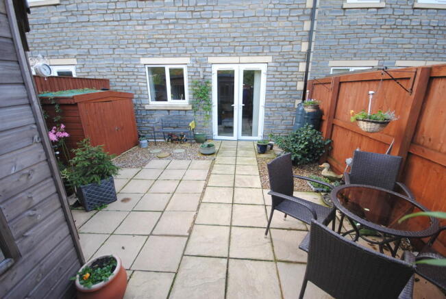 Photo 12