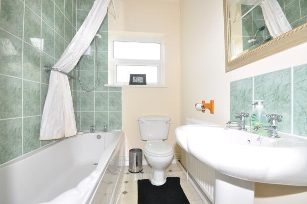Annexe Bathroom