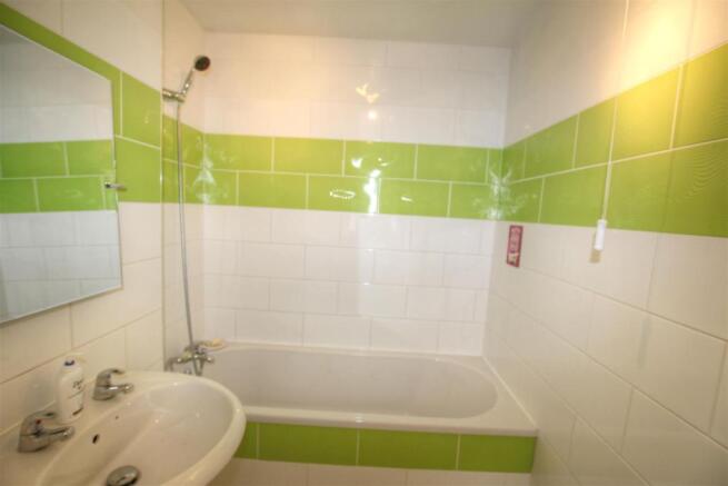 HOUSE BATHROOM