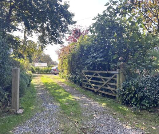 Garden, Garage, Parking