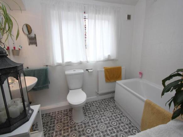 Family Bathroom/WC