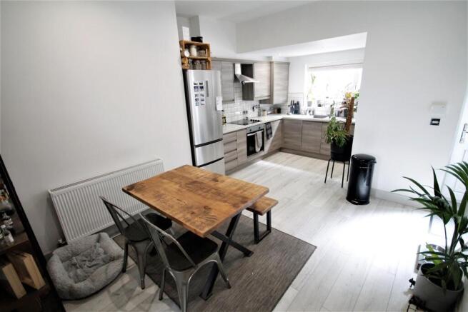 Open Plan Kitchen and Dining Room