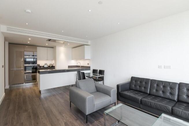 Luxury Apt