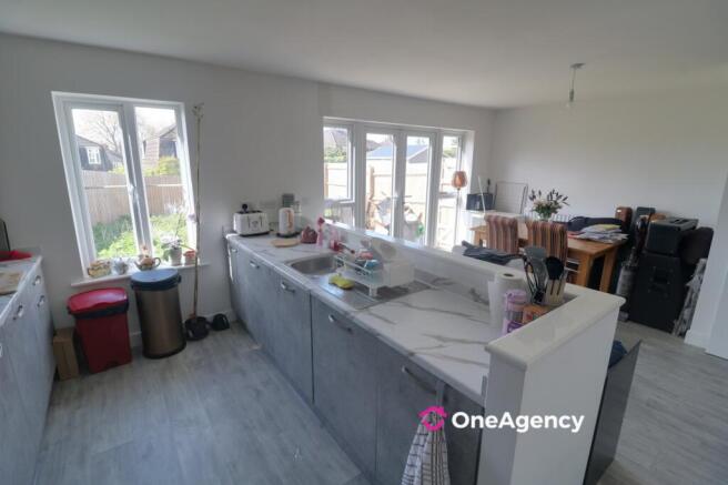Spindlestone Close, Werrngton, Stoke-on-Trent, ST9 photo 5
