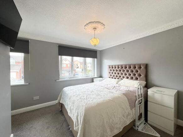 3 bed Detached for sale Image 10