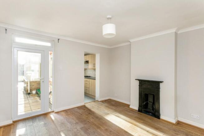 13 Gordon Road fp...