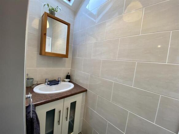 Family Bathroom/WC