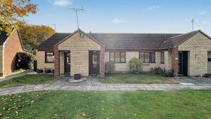 37, Meadowlake Close, Lincoln LN6 0UA