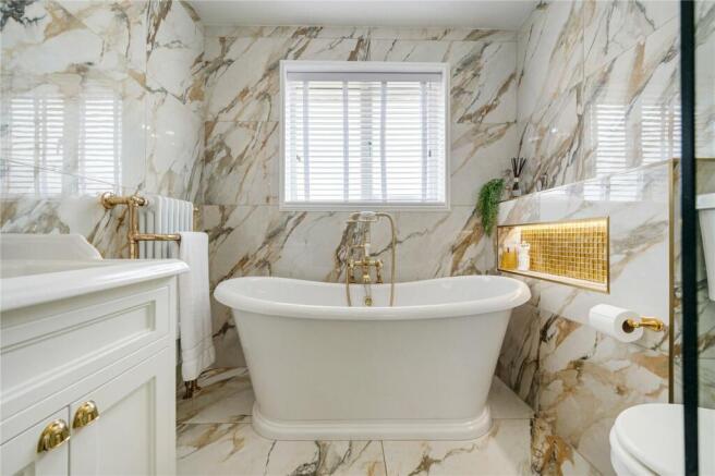 Bathroom 2nd View