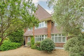 19, Albion Road, Kingston Upon Thames KT2 7BZ