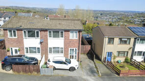 73, Birch Crescent, Hengoed CF82 7LJ