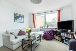 Flat 11, 7 Melina Court, Gipsy Lane, Barnes, London SW15 5RG