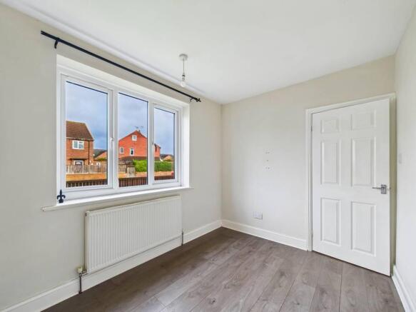 2 bed Semi-Detached Bungalow for sale Image 10