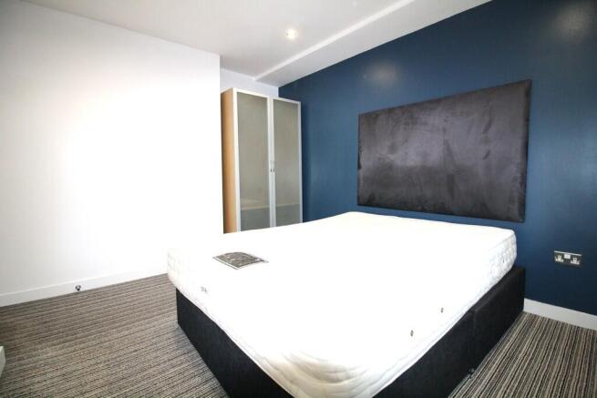 1 bed Apartment to rent Image 7