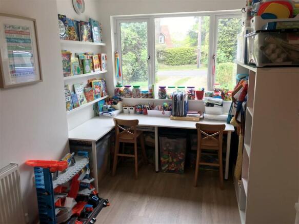 Play Room 1.JPG
