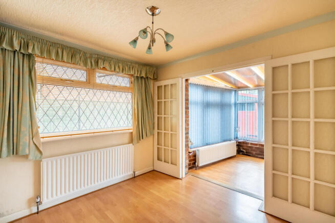 3 bed Bungalow for sale Image 8