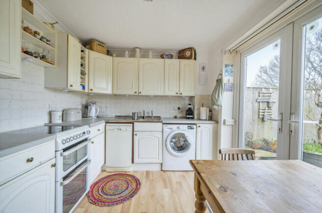Kitchen/Breakfast Rm