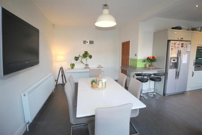 Dining Kitchen