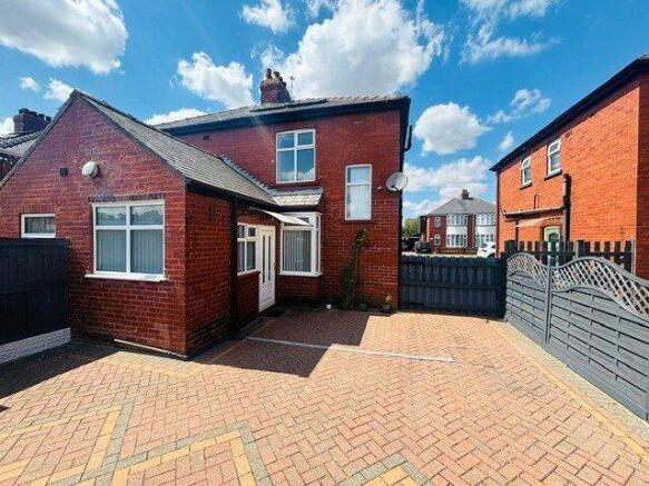 2 bed Semi-Detached for sale Image 4