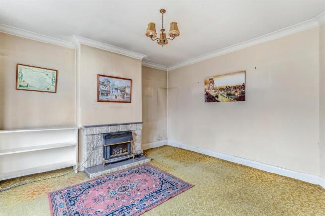 3 bed Detached for sale Image 5