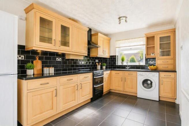 Bridgend Close, Cheadle Hulme, Cheadle, Greater Manchester, SK8 photo 4