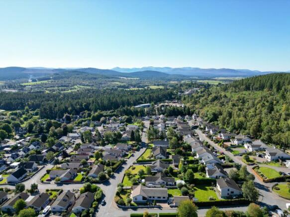 51 Strathspey Drive, GOS-29.jpg