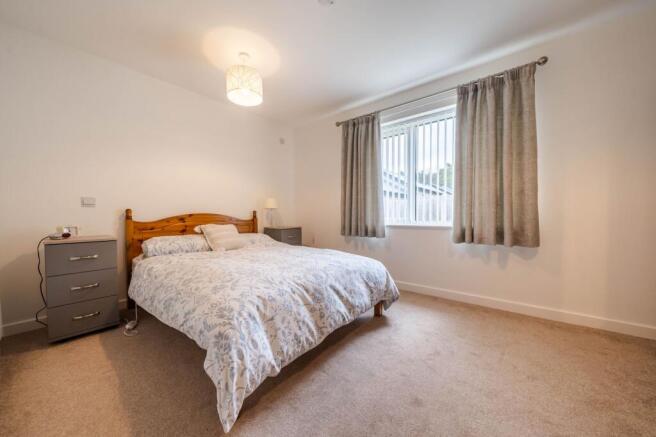 Castlestead Close, Oxenholme, LA9 photo 4