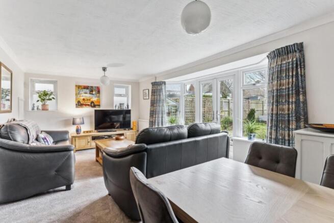 Sittng/Dining Room