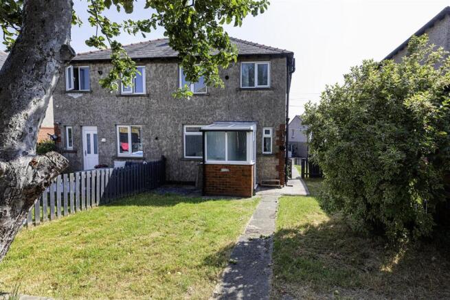 2 bed Semi-Detached for sale Image 4
