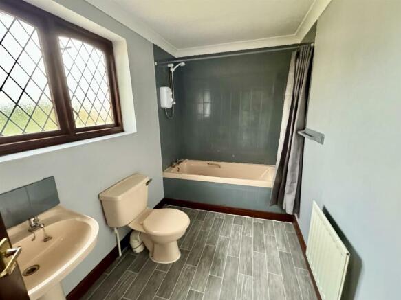 Ensuite.jpg