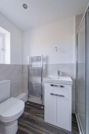 15 Ensuite