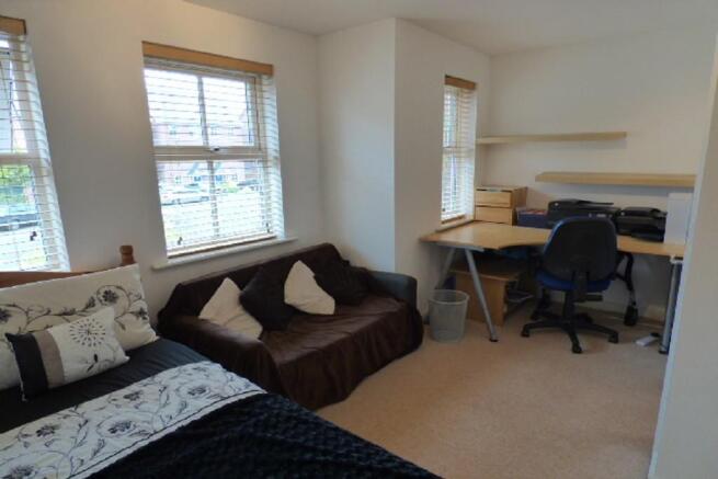 Bedroom 2 - 2