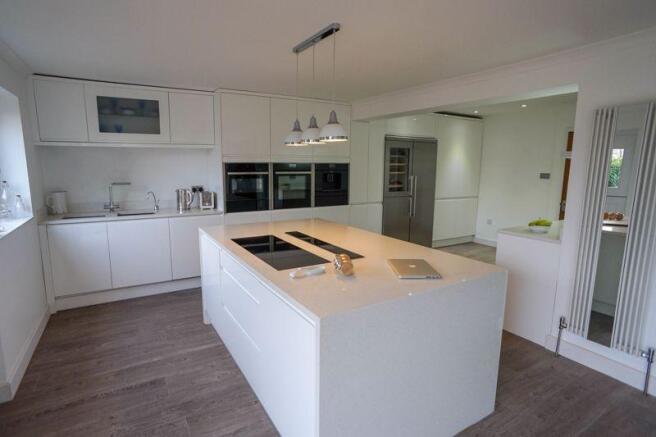 Kitchen / Brea...