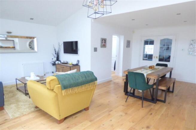 Living Room c