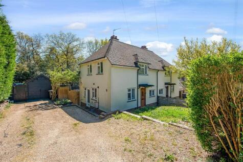 Lodge Hill Road, Lower Bourne, Farnham