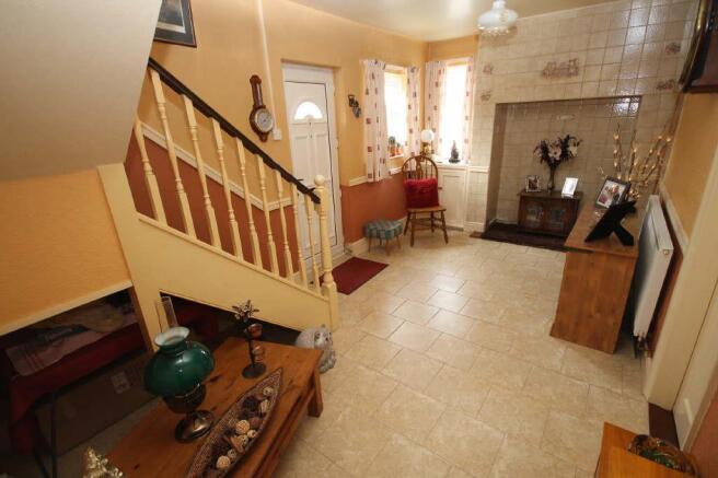 ENTRANCE HALLWAY