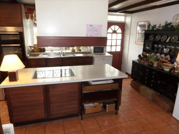BREAKFAST ROOM