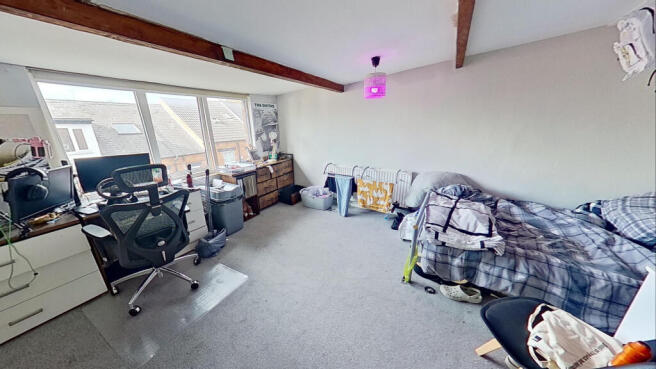 5 bed Terraced to rent Image 10