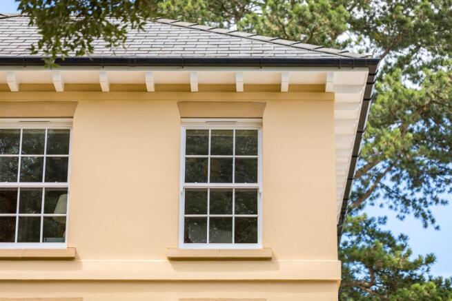 27 - Mitford Lodge - GL50 2T - Web.jpg