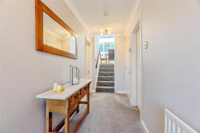 4 bed Detached for sale Image 4