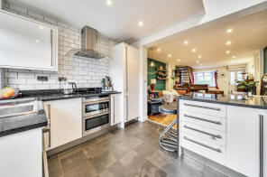 9, Hamfield Cottages, Lower Road, Cookham, Maidenhead SL6 9HQ